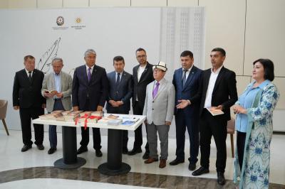 Ağdamda Özbəkistanın gənc şairi Şöhrət Arifin kitabının təqdimatı olub