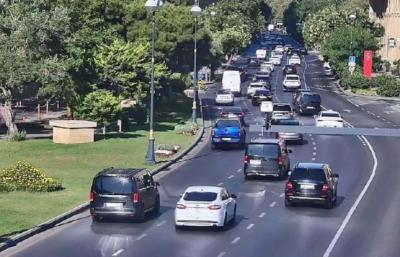 Bakıda sıxlıq müşahidə olunan yollar -  SİYAHI