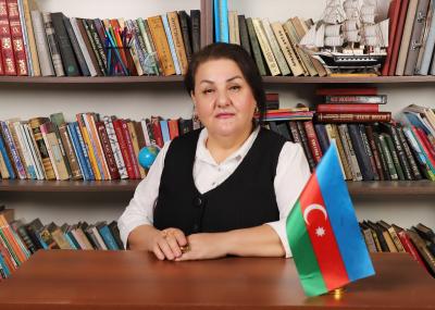 Bu ürək nə azıb, nə də karıxıb -  Xatirə Rəhimbəylidən poetik nümunələr